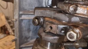 Подробная сборка двигателя ГАЗ 53/66. Установка поршней, маховика, лобовины, помпы, бензонасоса