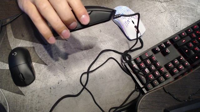 Кустарный обзор/сравнение игровых мышей (Glorious Model O/Razer Viper/G Pro Wireless) смотреть онлайн