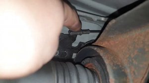 Не держит ручной тормоз W211 , причина найдена.Handbremse Mercedes W211