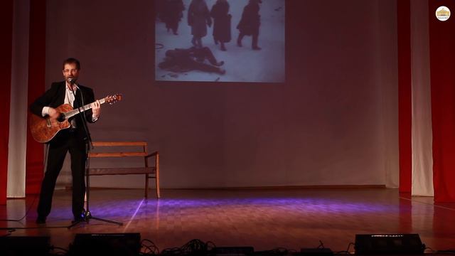 Константин Юдичев - "Десятый наш десантный батальон" / фрагмент live смотреть онлайн