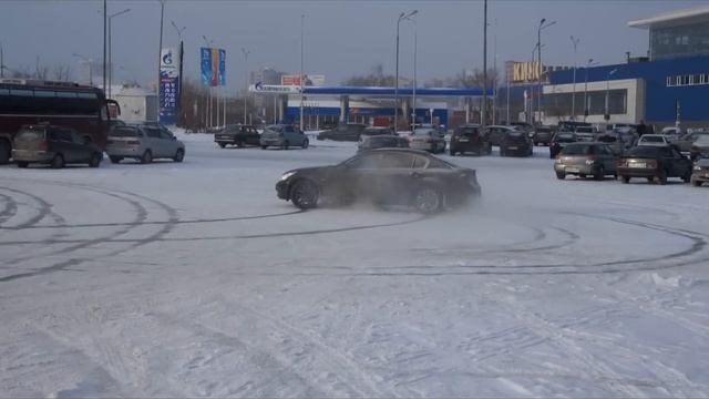 Drift Infiniti G35 смотреть онлайн