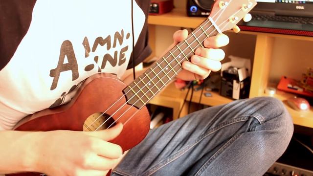 Twenty One Pilots - Nico And The Niners Ukulele Cover смотреть онлайн