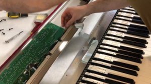 Ремонт цифрового пианино Roland FP-5