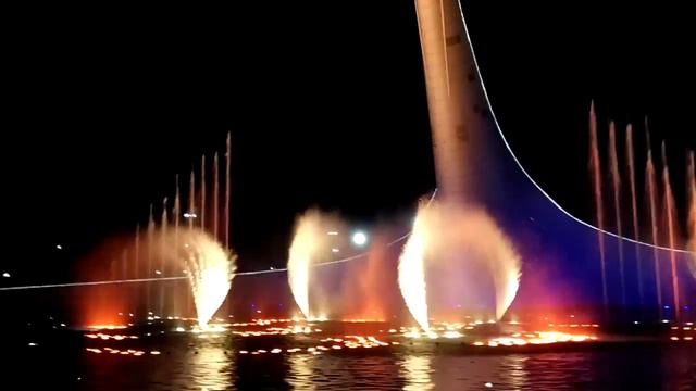 Поющие фонтаны. Олимпийский парк. Сочи, Адлер. смотреть онлайн