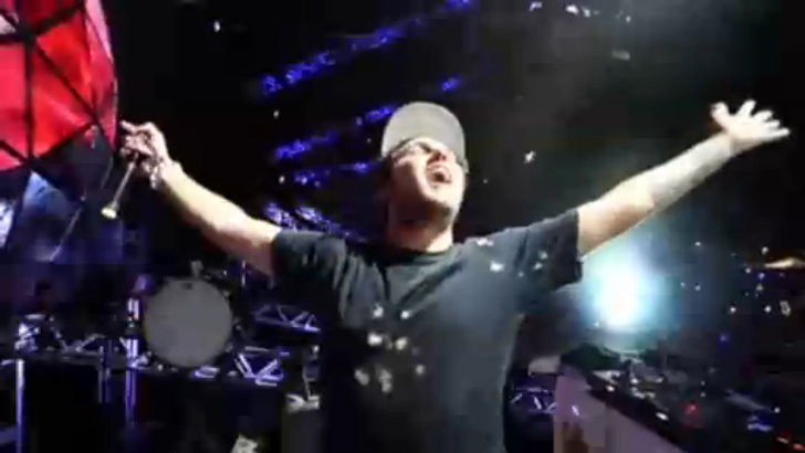 JAUZ playing Cascada - Everytime We Touch смотреть онлайн
