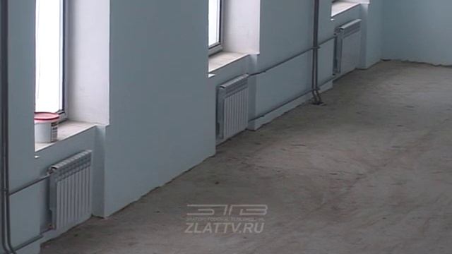 Первые соревнования – уже весной. Завершается масштабная реконструкция «Металлурга» смотреть онлайн