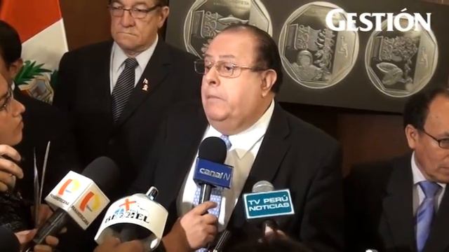 JULIO VELARDE: "Prefiero quedarme sin tres directores en el BCR, a que elijan gente que no es buena смотреть онлайн