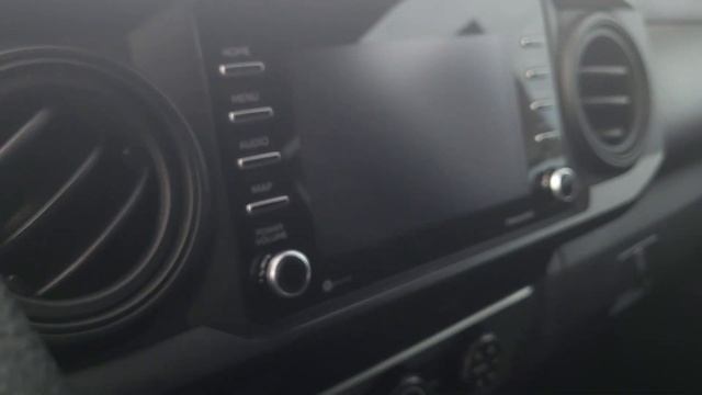 2020 Toyota Tacoma 4wd Sr смотреть онлайн