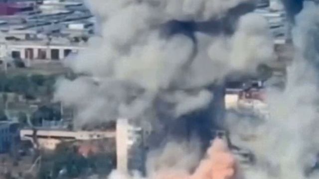 Прилёт двух ФАБов с УМПК по позициям ВСУ на Угледарском направлении. смотреть онлайн