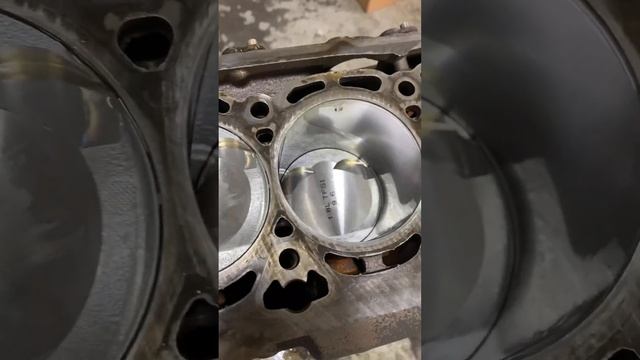 AUDI A6 сборка двигателя 1,8 турбо TSFI смотреть онлайн