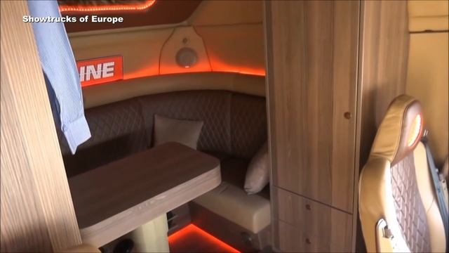 Scania R580 Longline - SNT / STUART NICOL TRANSPORT смотреть онлайн