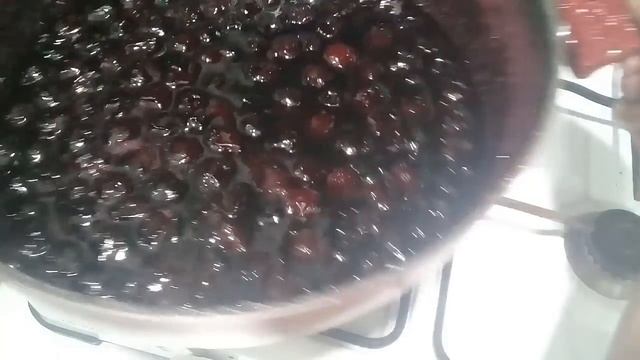 Göyəm mürəbbəsini necə gözəl bişirək. Kak приготовить варенье из терна. смотреть онлайн