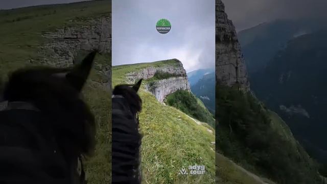 По горам исторической ЧЕРКЕСИИ на ЧЕРКЕССКИХ лошадях. Адыгея, Краснодарский край,Абадзехское ущелье смотреть онлайн