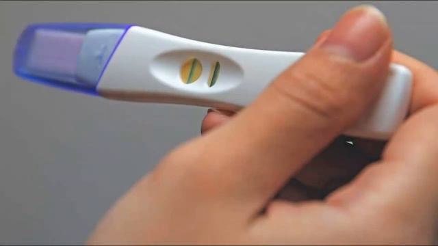 URINE TEST IS NEGATIVE BUT I'M PREGNANT ! смотреть онлайн