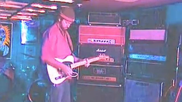 Squier Classic Vibe Telecaster, Vintage Stramp amp. ( Early 70s Plexi clone) Weeping Demon Wah смотреть онлайн