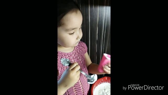 Домашнее мороженое🍦 готовим с детьми 👦👧👶 мороженое из сливок🍶 смотреть онлайн