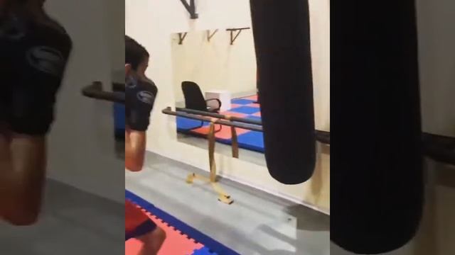 Работа на груше, раскидался после тренировки ? смотреть онлайн