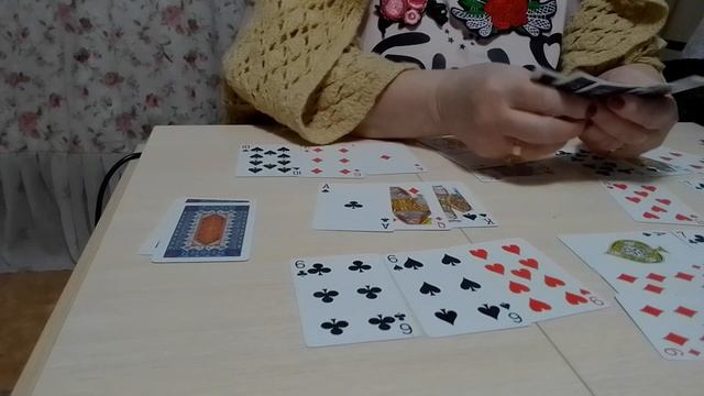 Думает ли Король о Червовой Даме после развода смотреть онлайн