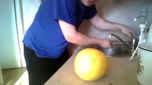 как надо правильно кушать помело и чистить помелу помела памела