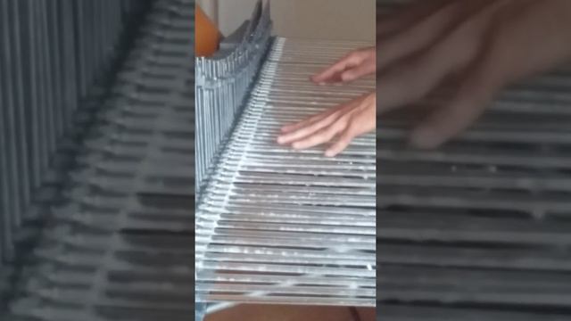 ERIK SATIE Gnossienne 3 - Cristal Baschet смотреть онлайн