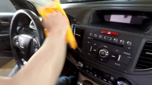 Как очистить пластик салона автомобиля своими руками.