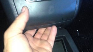 Opel Zafira B OBD Port location