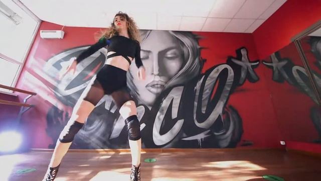 High Heels - педагог Анастасия Крутикова.Школа танцев "DanCo" смотреть онлайн