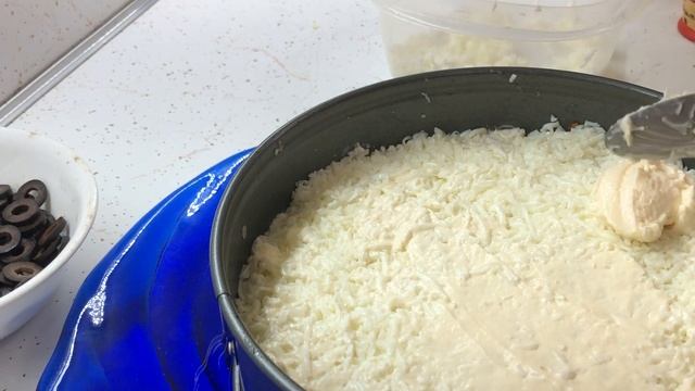 Как я сделала вкусный Новогодний салат. How I made a delicious New Year Salad смотреть онлайн