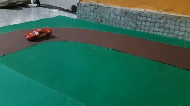 Cars: Lightning Mcqueen (Stop Motion)