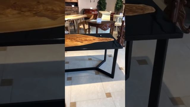 Стол с эпоксидной смолой в стиле Лофт. Custom Mebel / A table with epoxy resin in the Loft style. смотреть онлайн