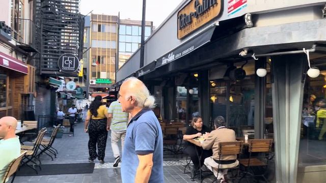 HDR Istanbul 2023 Kadikoy District City Center Asian Side Walking Tour|4k 60fps смотреть онлайн