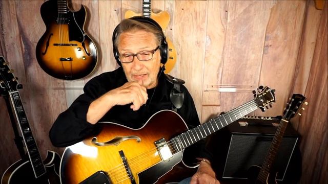 Mini Archtop! | A Gibson ES175 But Just 3/4ths The Size! Gibson ES-140