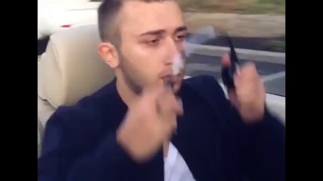 То чувство, когда ты один на заднем сидении смотреть онлайн