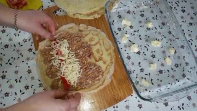 БЛИНЧИКИ С МЯСОМ. Рецепт нежной и сочной начинки. Clătite cu carne tocată la cuptor. смотреть онлайн