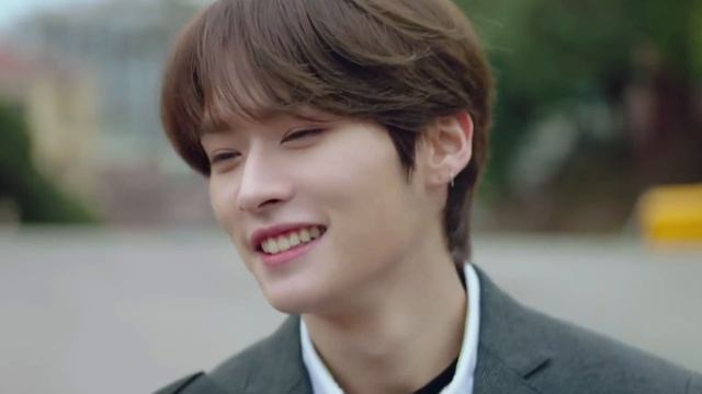 Феликс Ли // Бан Чан // Ли Минхо // Хван Хёнджин // Где-то живёт любовь смотреть онлайн