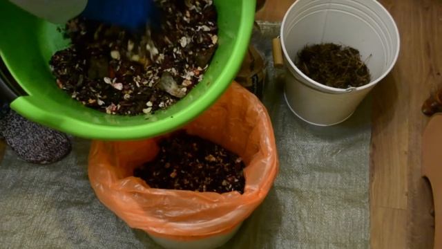 В010. ? Подготовка пищевых отходов для червя. 2 способа ? смотреть онлайн
