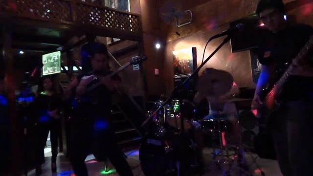 Laura La Sangrienta @ Sombras en la noche IV смотреть онлайн