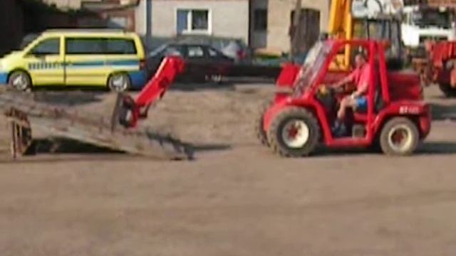погрузчик телескопический MANITOU MT420 1997г WWW.KMRENT.PL +48 663560322 смотреть онлайн
