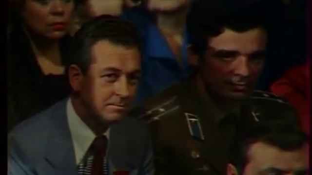 Мне приснился шум дождя -- Надежда Чепрага и Владислав Коннов -- Песня-77 смотреть онлайн