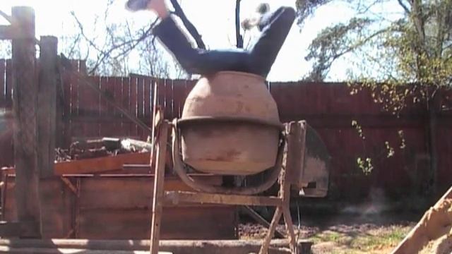 Приколіст, будівництво і бетонозмішувач... смотреть онлайн