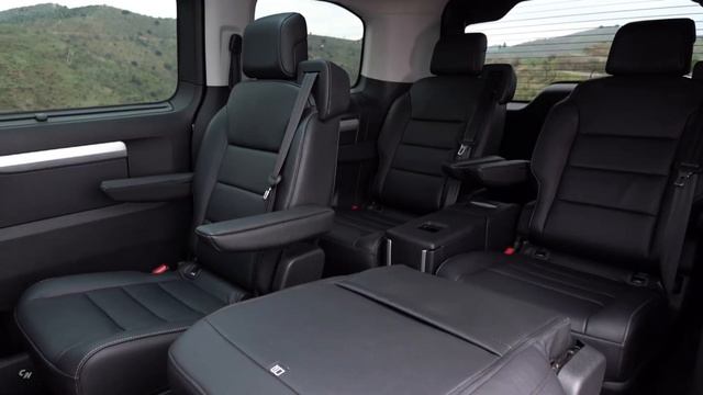2020 Opel Zafira Life 7 Seater MPV