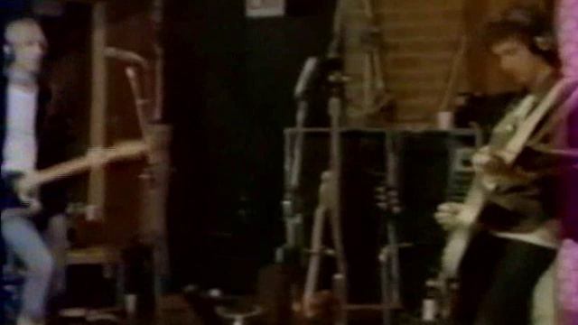 Tom Petty and The Heartbreakers - Wild Thing (1982) смотреть онлайн
