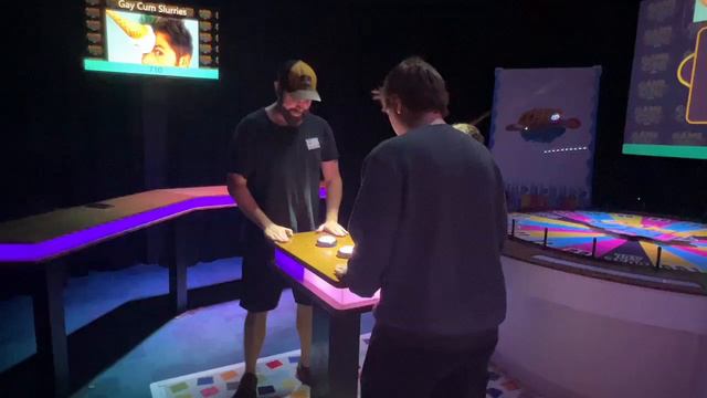 (Feb. 28)[1/1 IRL] Nick White IRL Family Feud Game Show X Ice Poseidon; Kimmee; Anthony; Sam смотреть онлайн
