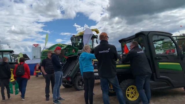 John Deere - это не Johny Walker. Okra 2019. Сельскохозяйственная выставка в Финляндии. Лидеры рынк смотреть онлайн