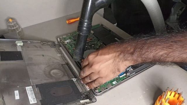 Asus ZenBook UX310UQ Ram Upgrade To 16GB