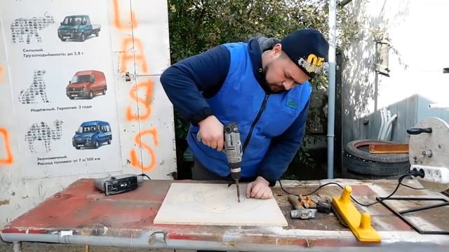 Классная идея для мастерской! Капитальная переделка энергоёмкого прожектора! смотреть онлайн