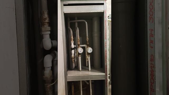 Сантехнический шкаф,люк скрытого монтажа... смотреть онлайн