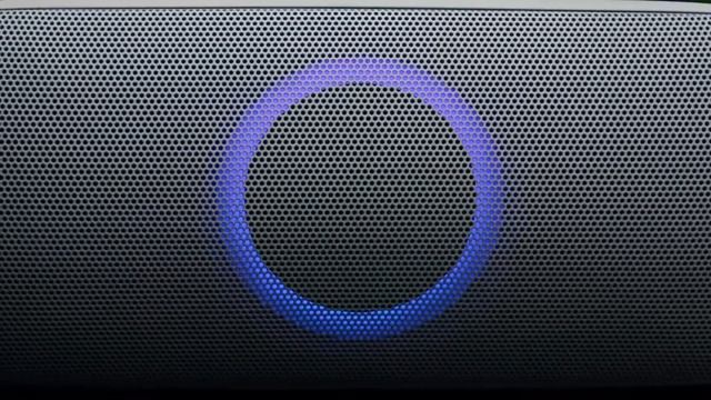 Ozzie New design P4 WHITE color bluetooth speaker 40W Party box смотреть онлайн