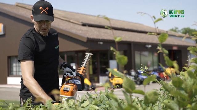 Taille-haies à batterie STIHL HSA 100 смотреть онлайн