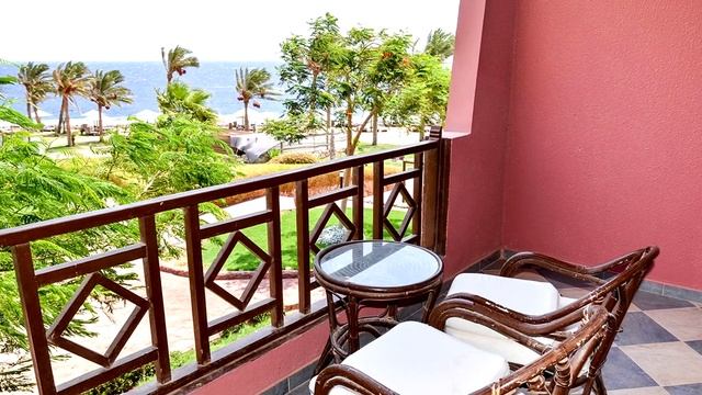 TROPITEL DAHAB OASIS 4*(Тропитель Дахаб Оазис) ЕГИПЕТ ДАХАБ| Обзор отеля, питание, номера, пляж смотреть онлайн